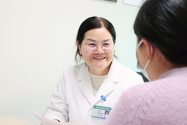 ������ר�á����������Ӹ����Ƶ���ֳҽѧ�;�׼��̥��30����ٴ���������������ؿ�����